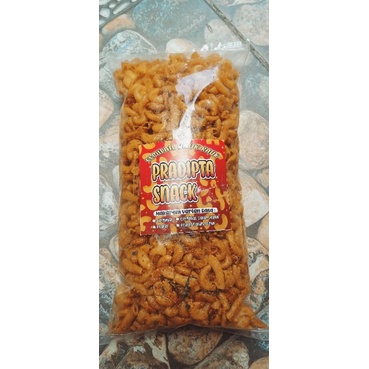 

makaroni cikruk ektra daun jeruk renyah gurih