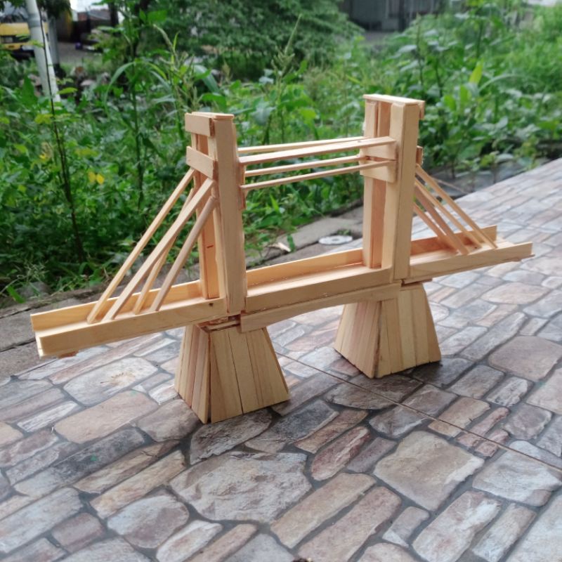 miniatur jembatan ampera palembang dari stik es krim