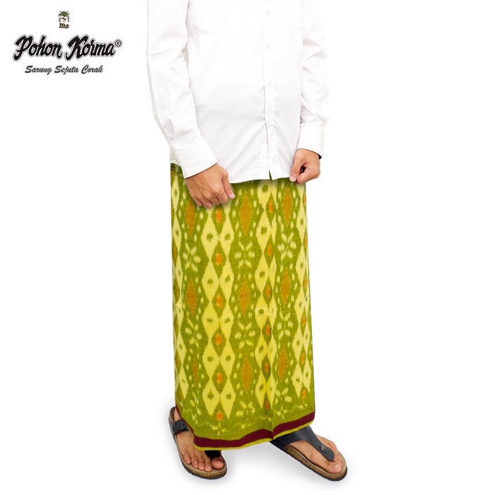 Sarung Pohon Korma Goyor Pohon Korma Kuning 4