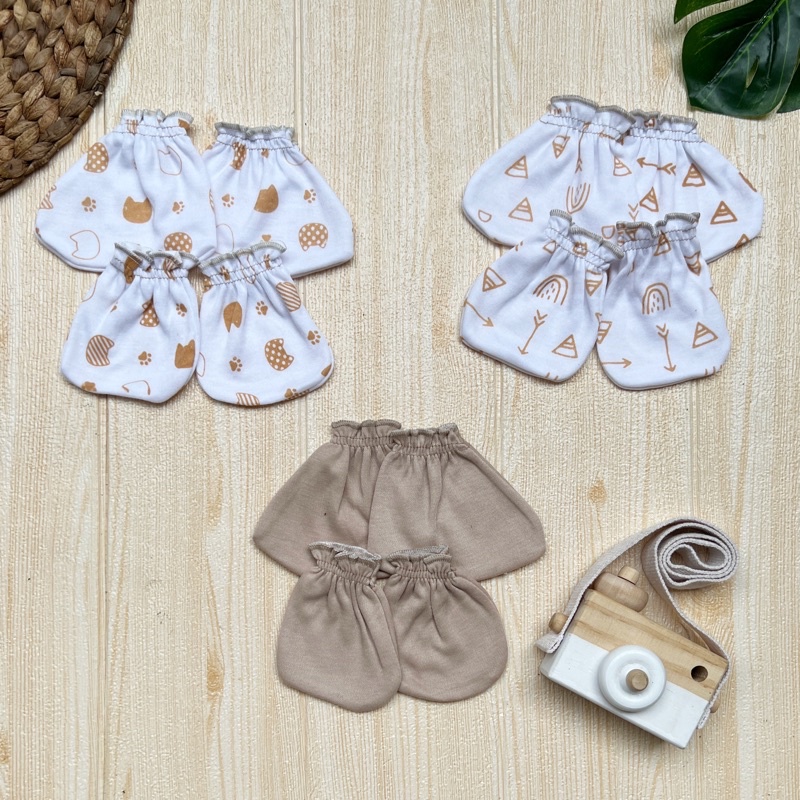 Serian Coklat Susu NEW DADIDU- 3 Set Sarung Tangan dan Kaos Kaki Bayi Coklat Susu coksu NEW Series Merk DADIDU