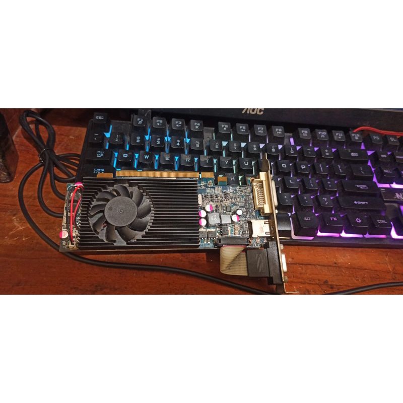 VGA HD5570 | 2nd | Normal | Mulus | Terjangkau