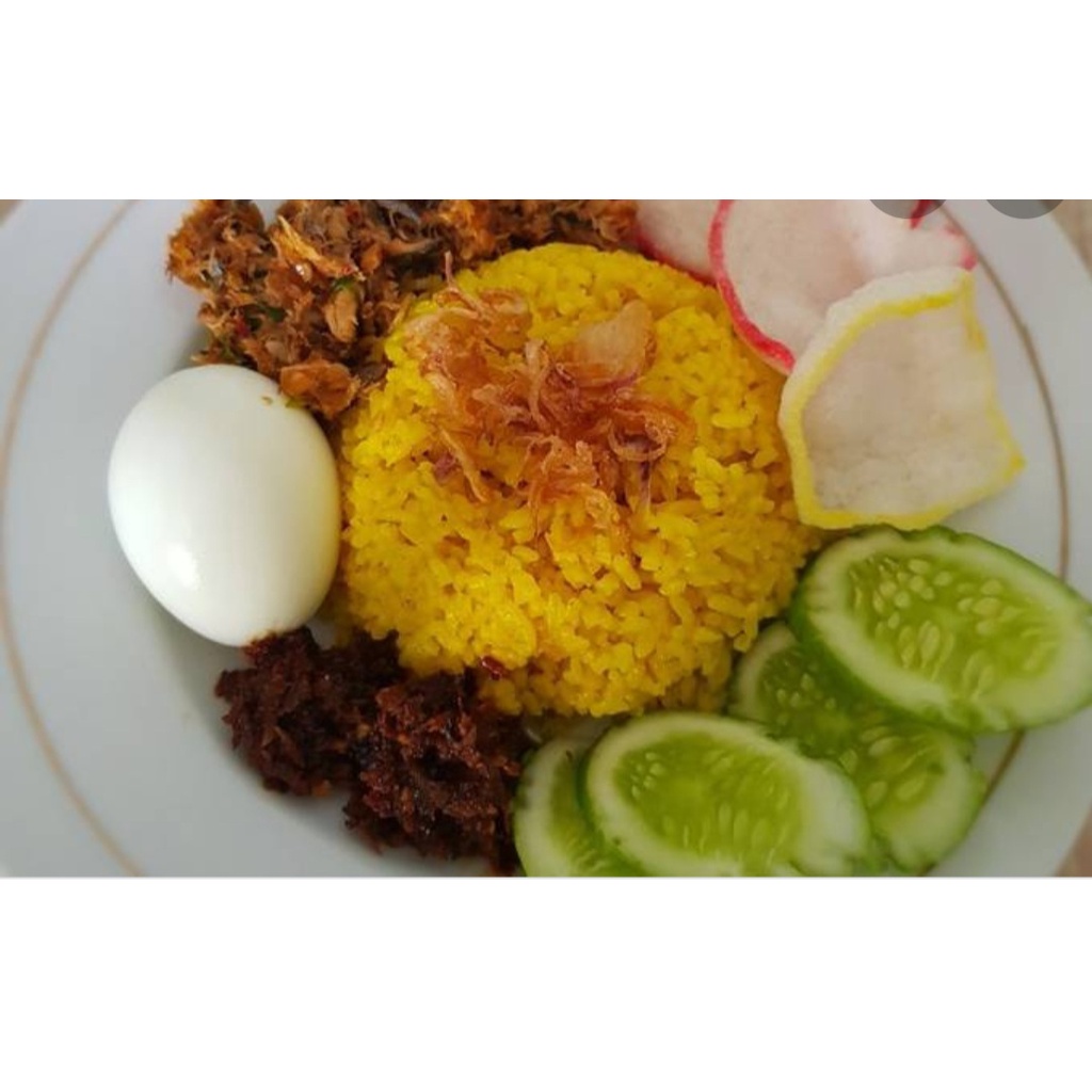 

Nasi Kuning Cakalang Telur