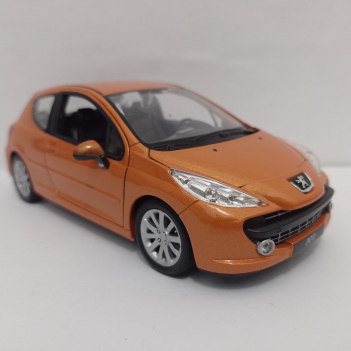 Diecast Peugeot 207 sport Welly 1:24 mobil mainan koleksi harga murah