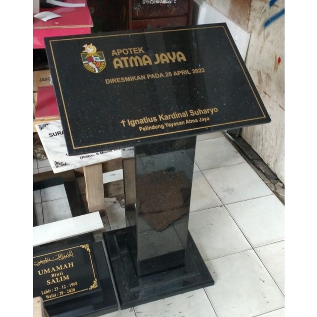 Prasasti Peresmian ukuran 40x60 dan Podium