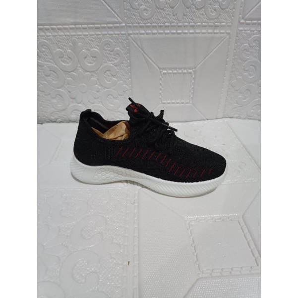SEPATU ANAK SLIP ON IMPORT COLLIN SAIZE 27-36