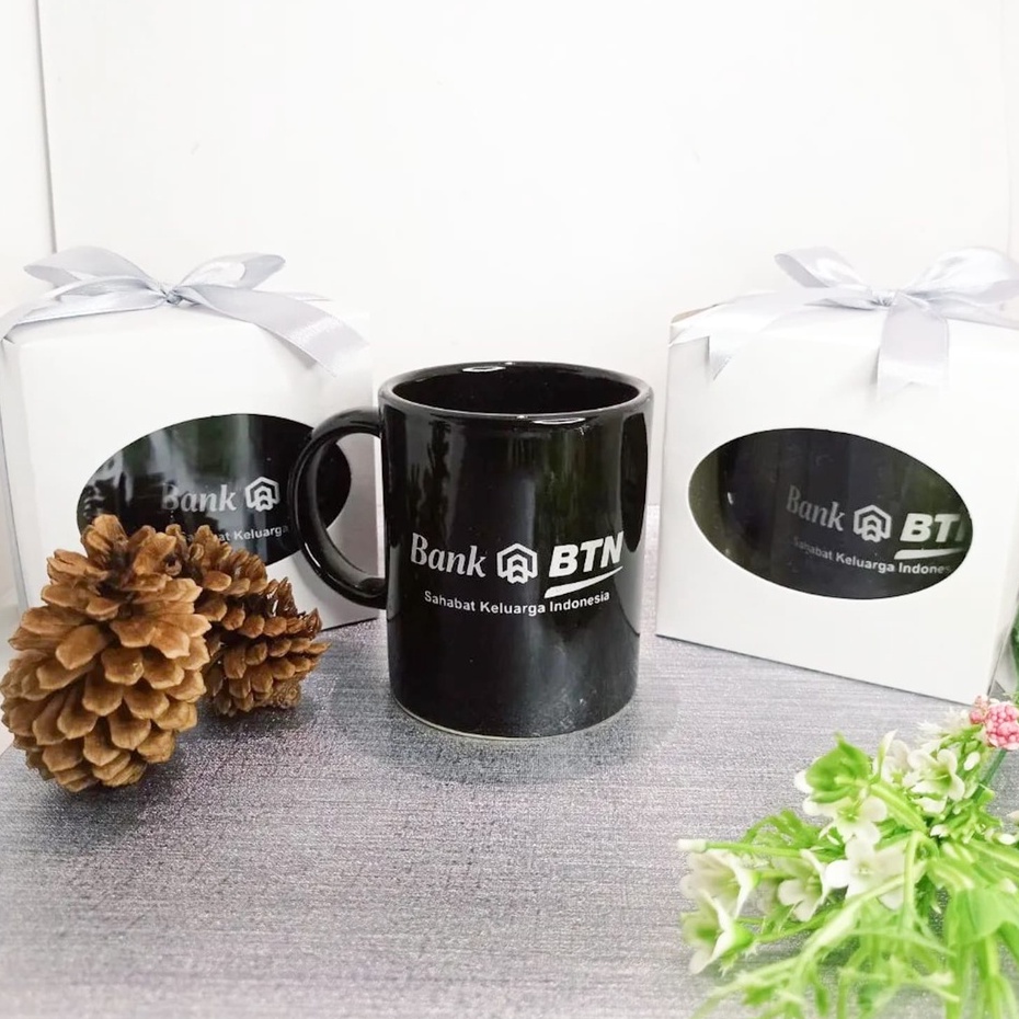 Jual Souvenir Gelas Pernikahan Mug Keramik Hitam Sablon Souvenir