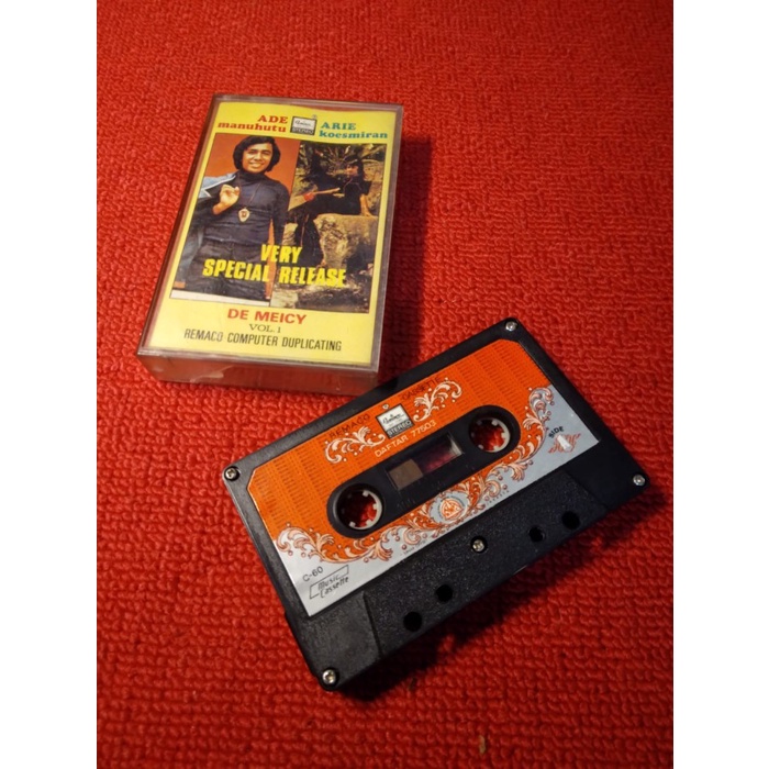 Ade Manuhutu Arie Koesmiran Very Special Release (kaset pita)