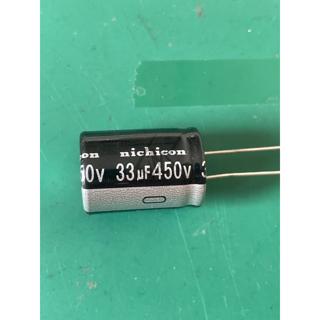 Condensatori Elettrolitici Assiali Illinois Capacitor 16VDC – Scegli 10uF O 33uF