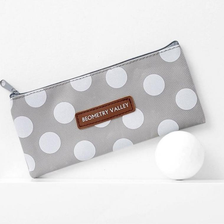 

[F-5E ☛] Tempat Pensil Geometry Valley Pencil Case Murah / Tempat Kosmetik Murah-langsung kirim