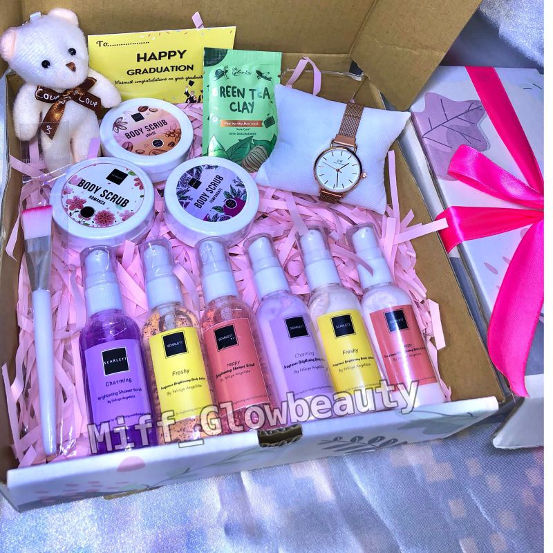 REAL PICT 60ML - HAMPERS GIFT BOX SCARLETT WHITENING MINI / Hampers scarlett mini / kado ulang tahun / kado ultah kado pacar kado cewek kado wisuda kado unik scarlett body lotion mini scarlett body shower jolly freshy happy