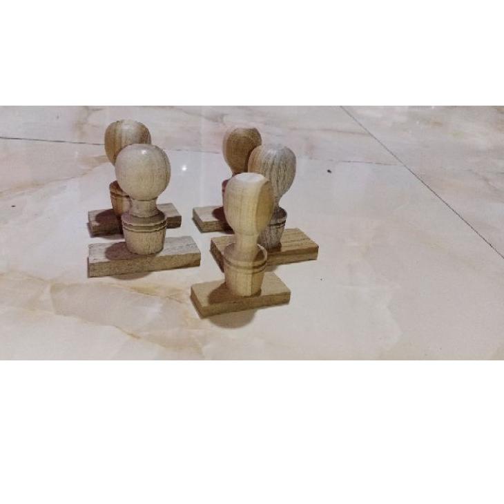 

Model Menarik gagang stempel kayu kotak uk.standart isi 50pcs