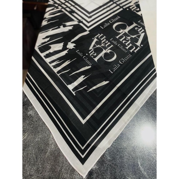 New Scraf Laila Ghani