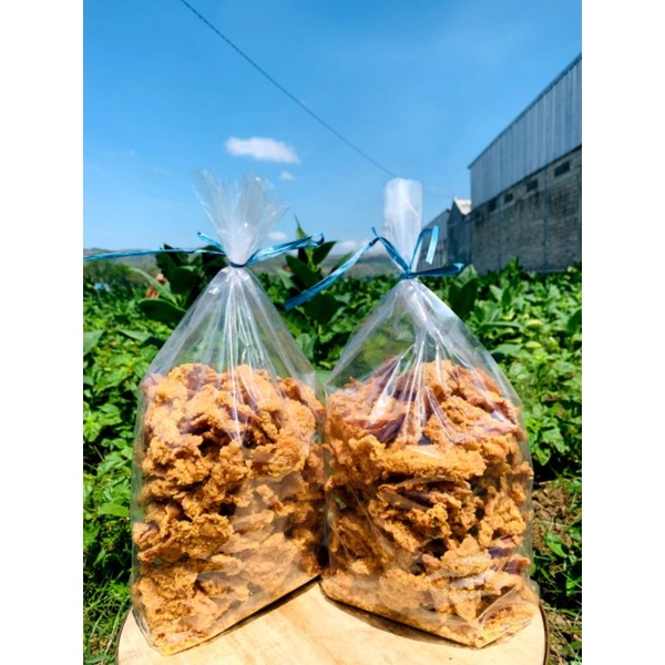 

Kulit Ayam Crispy isi 1kg. Pembelian ecer 28.000/250gr