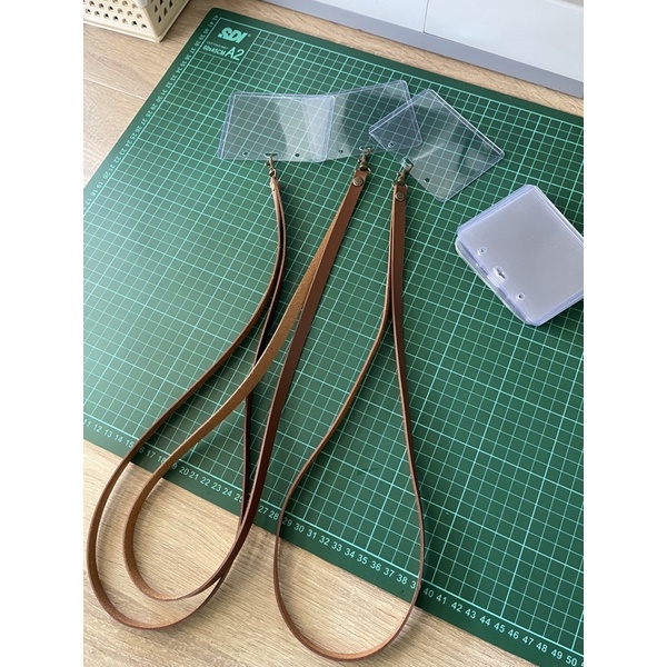 

Name Tag/ID Card Holder/Landyard