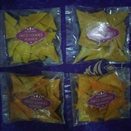 

Snack Cemilan Kupang Aneka Rasa/Kulit Pangsit Aneka Rasa by FRITZI