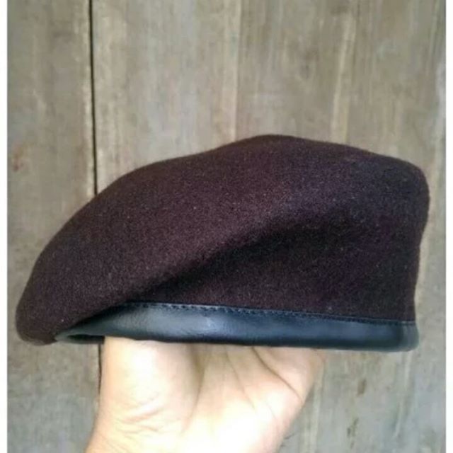 Topi Pramuka Putri dan Putra / Topi Boni / Topi Baret / Topi Pramuka Rotan