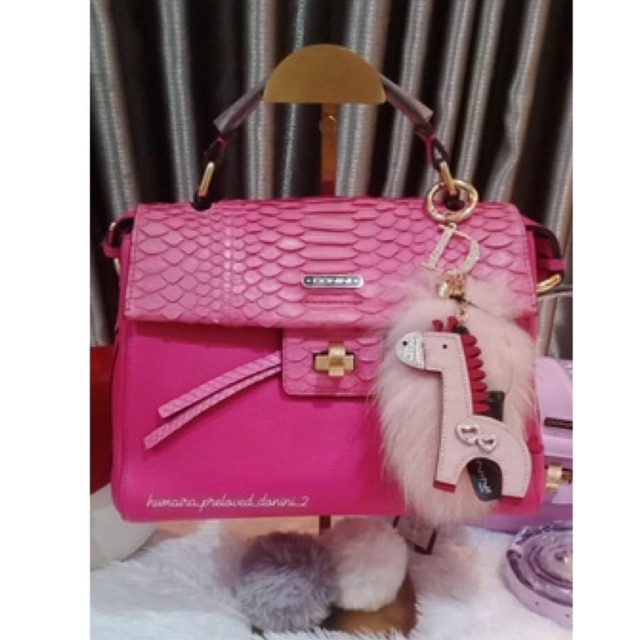 Preloved donini roma pink like new