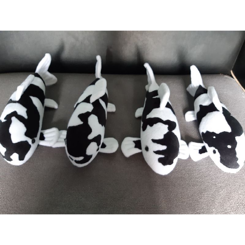 Boneka ikan koi shiro 35 cm