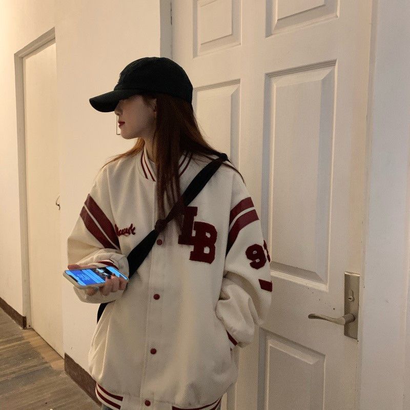 Pakaian Mahasiswa Longgar Bisbol Seragam Berlapis Bulu Sweater Mantel Wanita