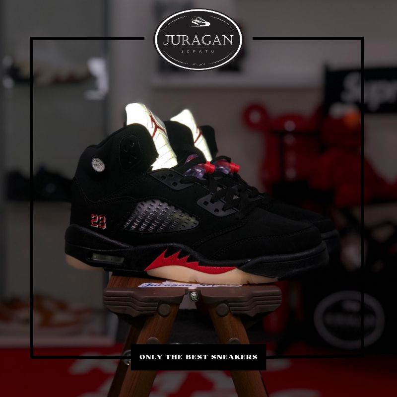 Air Jordan 5 Retro Gore Tex &quot;Off Noir&quot;