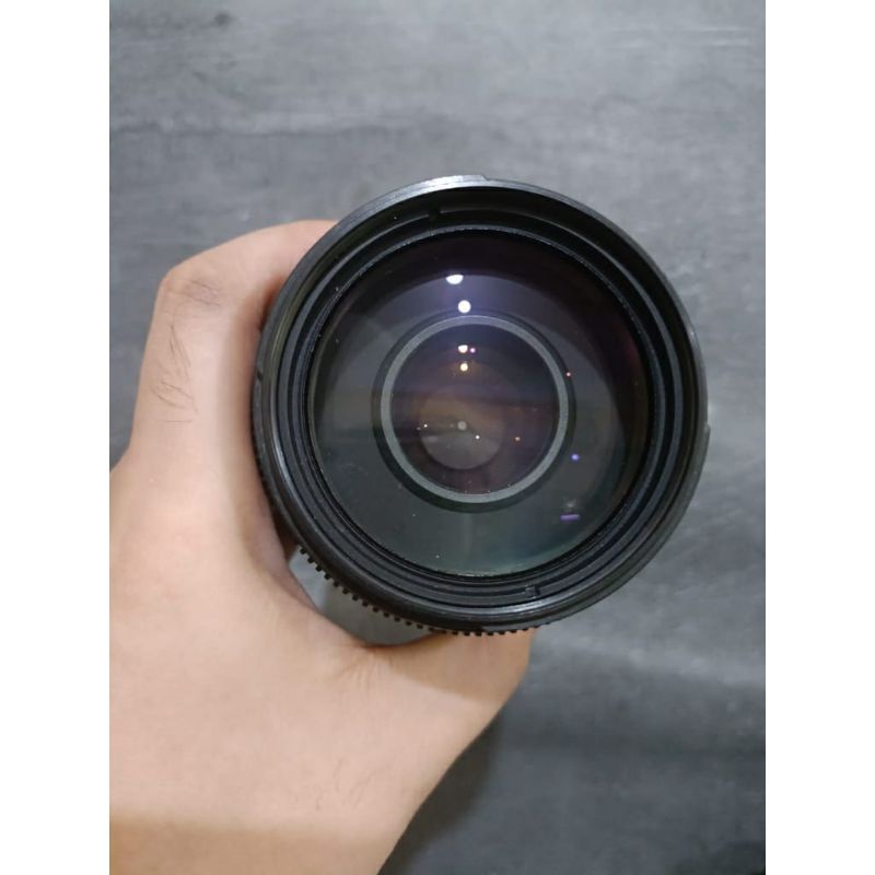 Lensa tele tamron 70-300mm for nikon