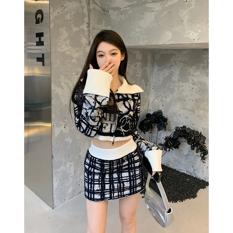 ☇✚Suhao Drama Korea Hot Girl High-End Temperamen Setelan Wanita Musim Gugur 2022 Baru Rajutan Top Tas Hip Rok Dua potong Set