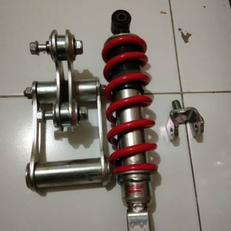 Shock Belakang CB150R