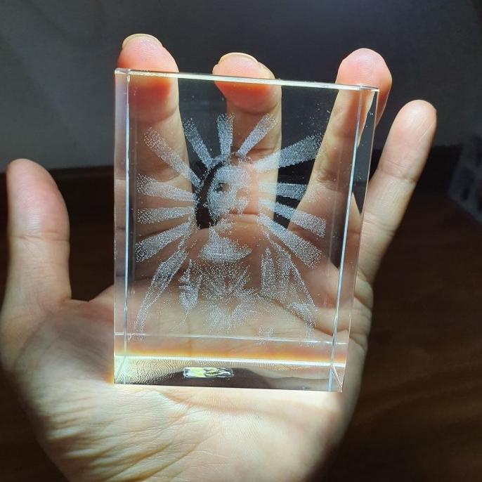 patung kristal crystal tuhan yesus pajangan hiasan natal kristen salib