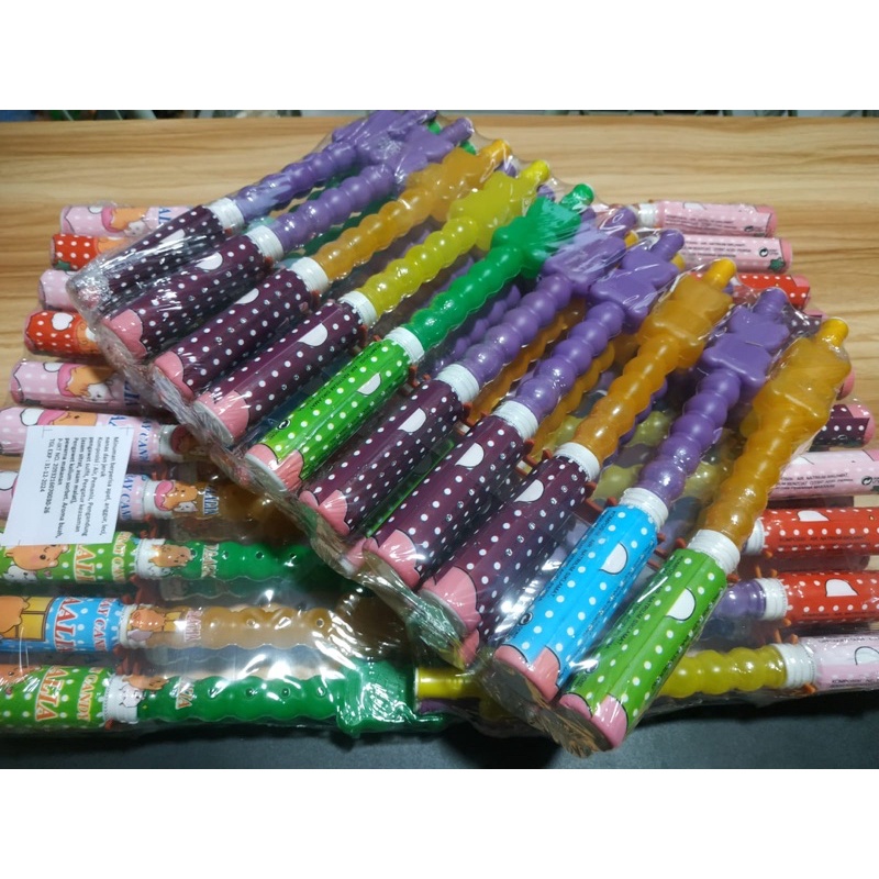 

PERMEN SPRAY CANDY VAALIA GUNTING / SULING ISI 20PC