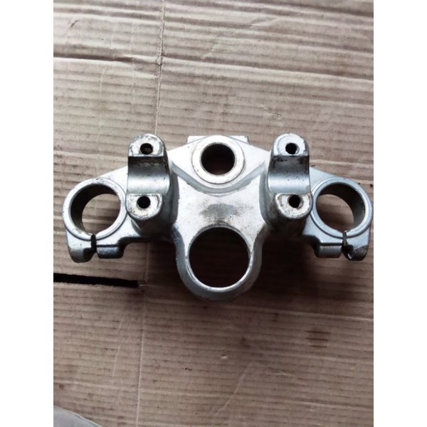 segitiga atas Vixion old original.