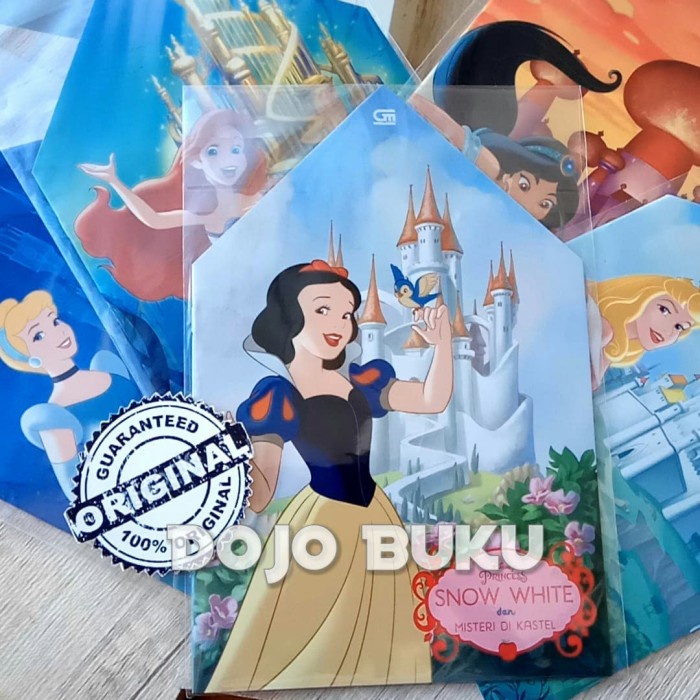 Disney Princess : Snow White Dan Misteri Kastil by Disney - Original