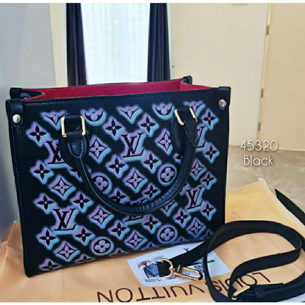 Tas wanita import full emboss kode 45320