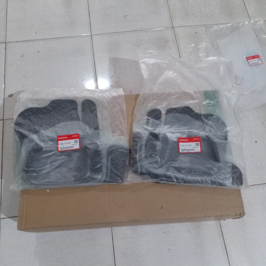 Seal Pintu HRV Cover Plastik Pintu HRV 2015-2021