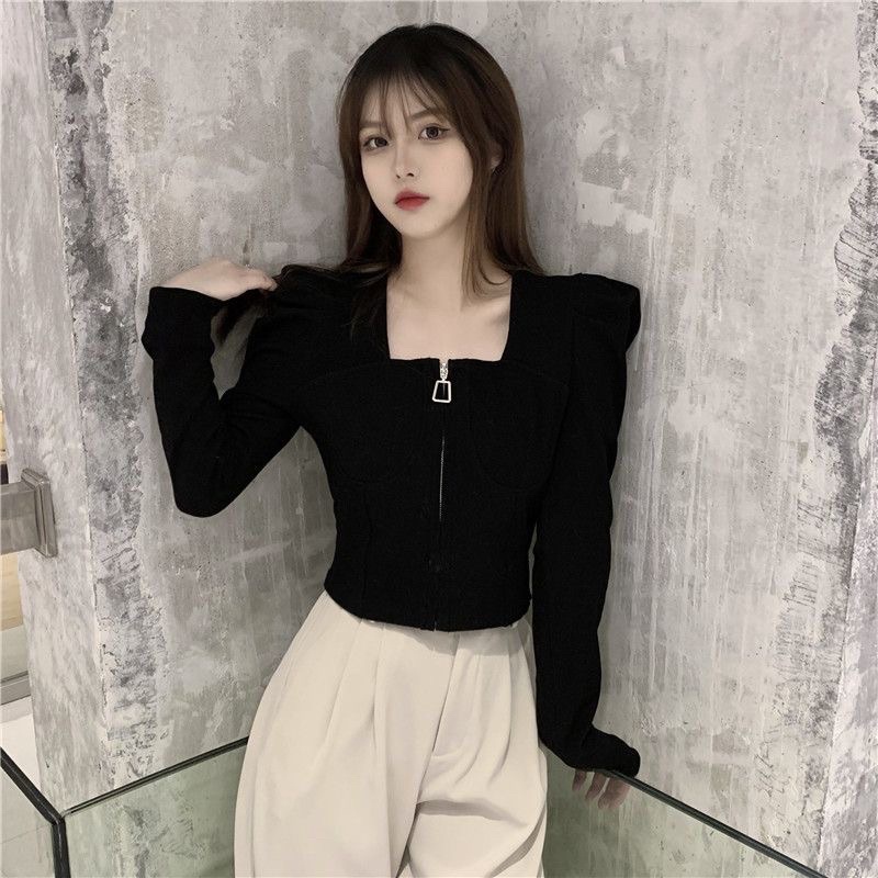 Ghea top - (Korean square neck crop top)