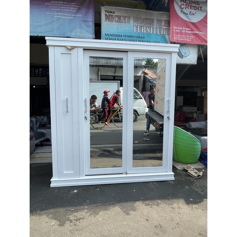 Lemari pakaian 2 pintu sleding kaca + rak HIJAB duco