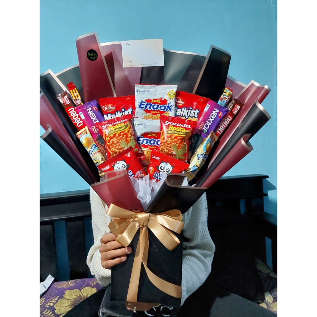 

Bouquet snack hadiah ulang tahun/wisuda/anniversarry