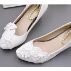 WEDDING SHOES BRIDES  WHITE  LOW BRIDES SHOES LACE WITH PEARLS
