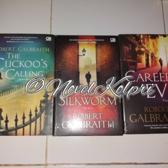 Novel Cormoran Strike Series - Robert Galbraith
