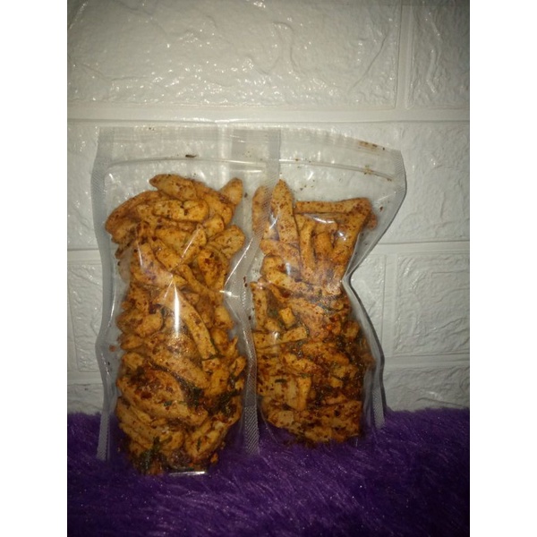 

basreng pedas daun jeruk baso goreng ikan pedas renyah berat 100 dan 150 gram