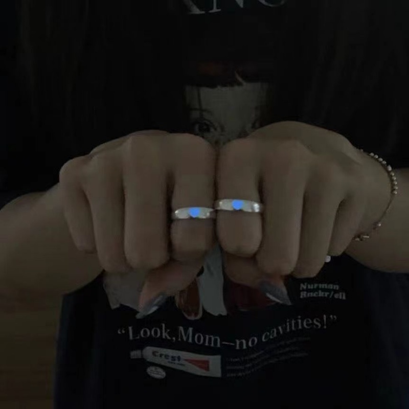 Roselife Pink Biru Hati Cincin Bercahaya Untuk Pasangan Kekasih Teman Trendi Glow In The Dark Open Ring Finger Cuff Jewelry 1pc