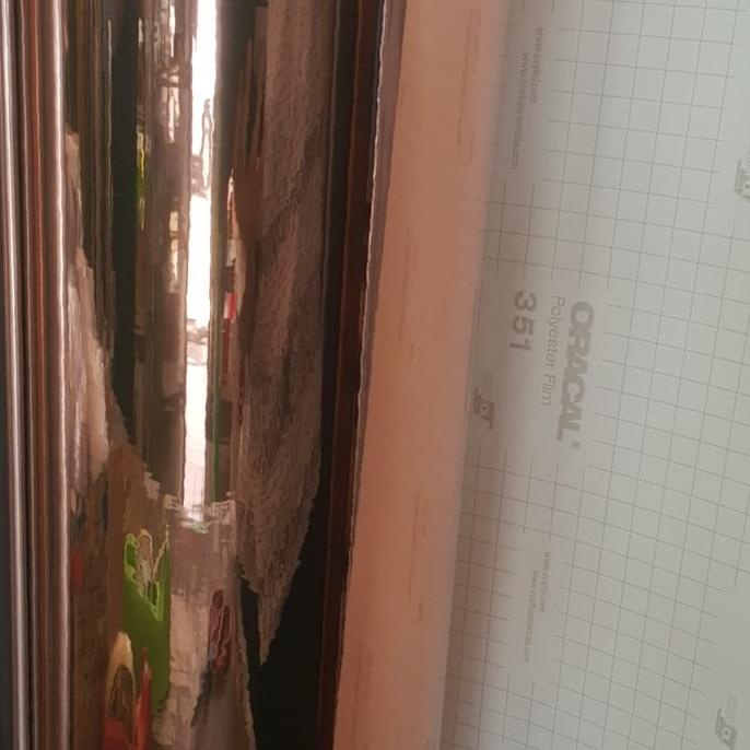 

Oracal Rose Gold Chrome 351- 931