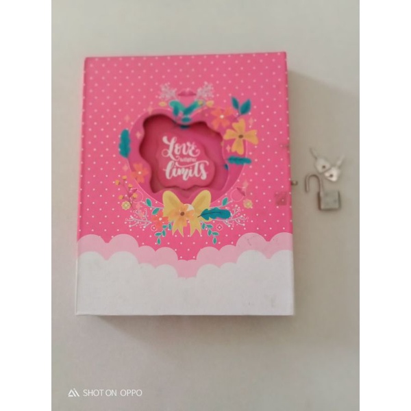

buku diary warna pink