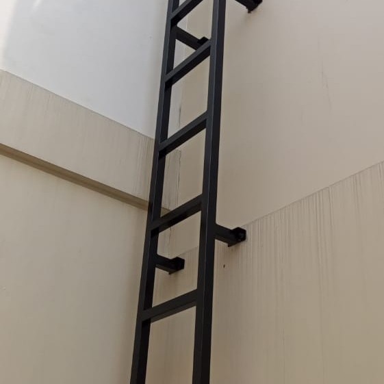 tangga monyet tangga toren minimalis