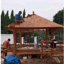 Gazebo kayu Meranti/atap sirap ulin original