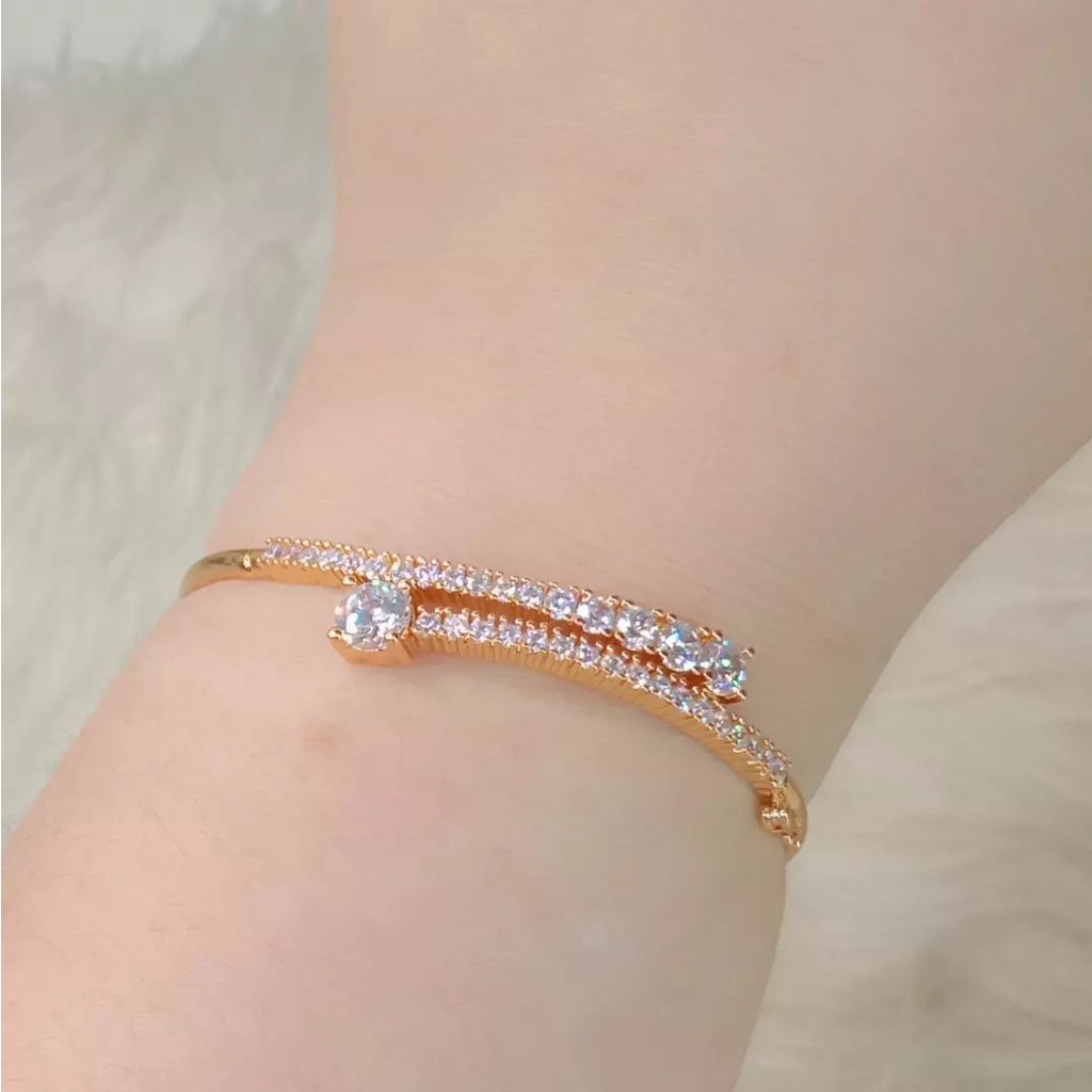 La Vienne - Gelang Bangle Titanium Wanita - Rania - Berliannya Berkualitas Mewah Berkilau - Bisa COD