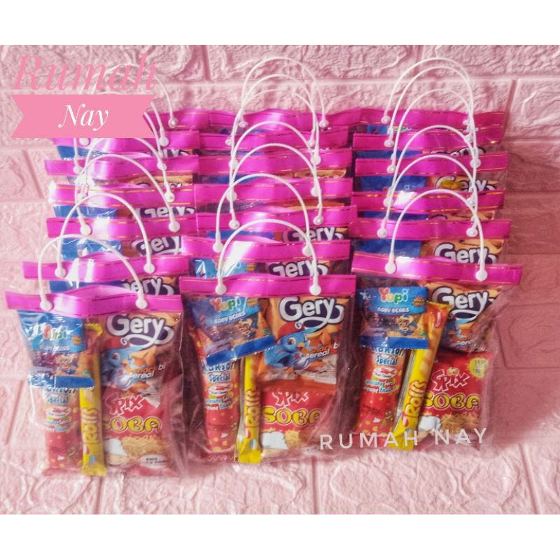 

Plastik Bingkisan Goodiebag size 15x20 Serbaguna isi 10
