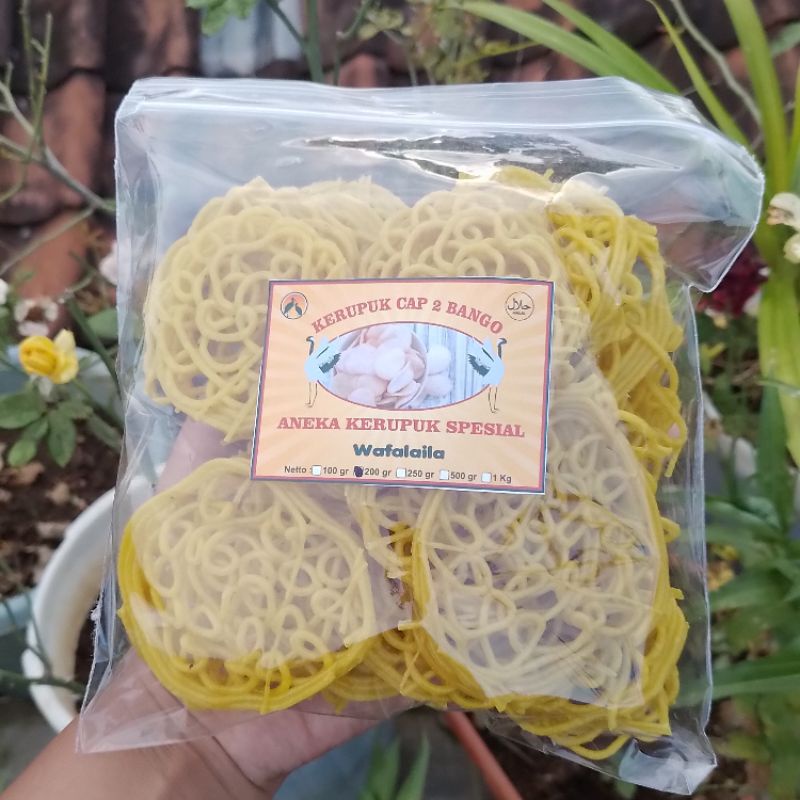 

KERUPUK MIE MENTAH CAP 2 BANGO 200gr