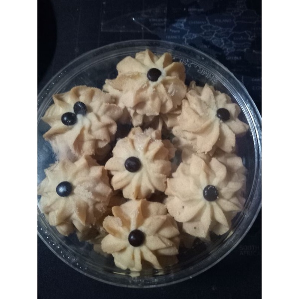 

Kue Kering Mentega Bunga