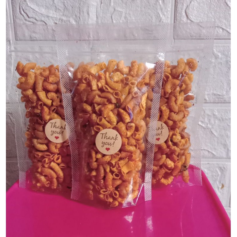 

Makaroni 3pcs