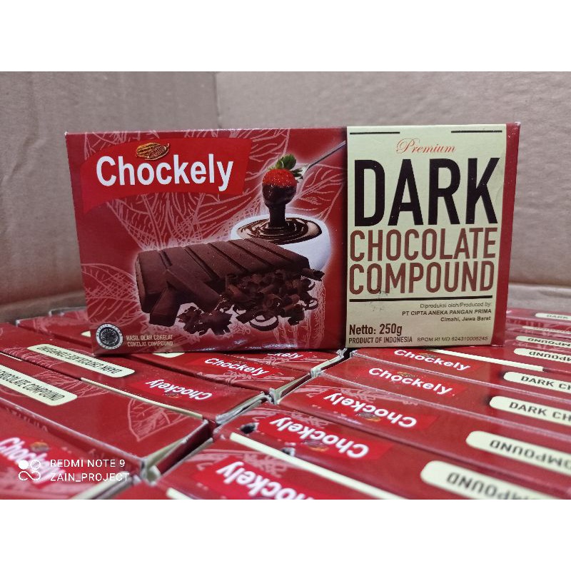 Premium Dark Chocolate Compound 250 gram/Coklat Blok/batang/coklat lelehan hiasan kue